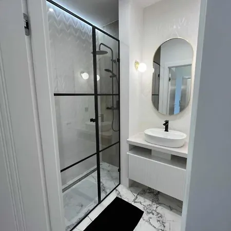Apartment Kosynierow 12 Marki (Wolomin)